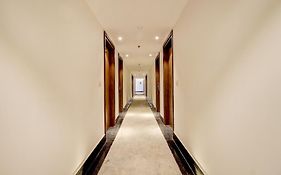 Super Townhouse Oak Aurelia Grand